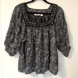 Square neck black and white floral top
